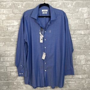 Collection by Michael Strahan Blue Herringbone Button Down Shirt